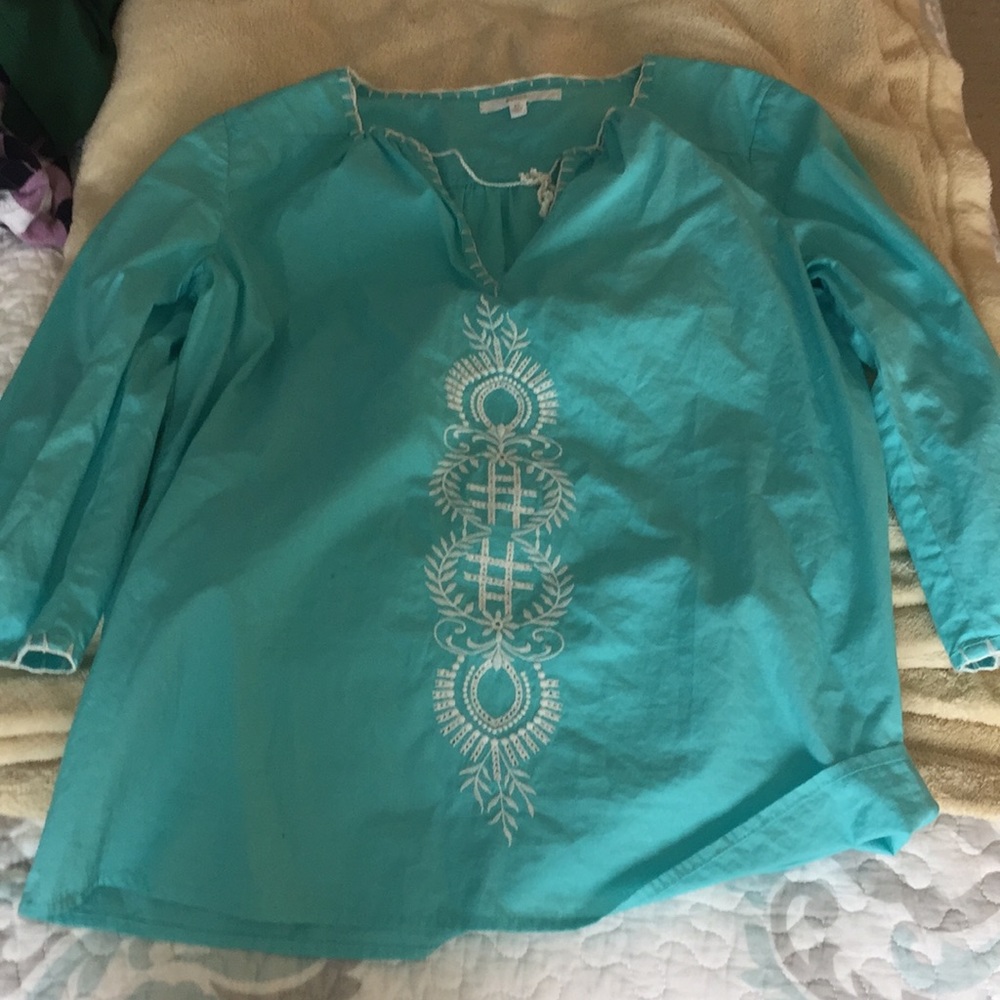 Island type shirt